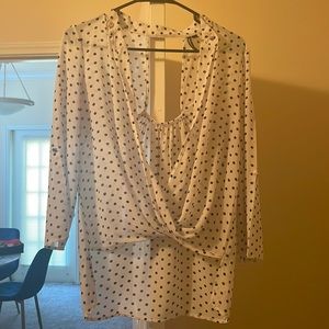 White and black spots